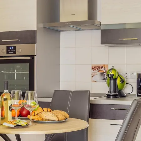 Filler Classy Apartman Отель