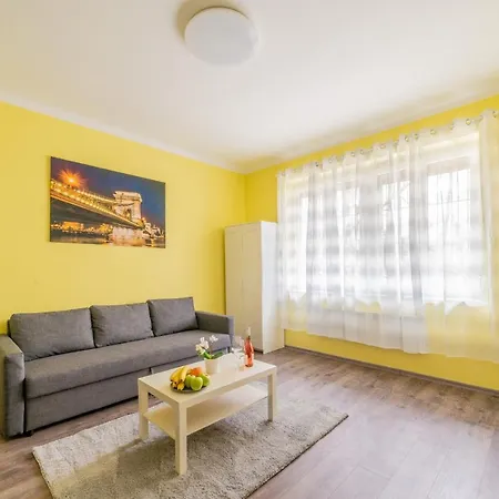 Fillér Classy Apartman * Budapest