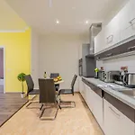Filler Classy Apartman